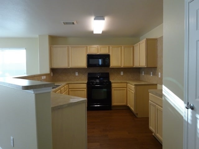 Photo - 7534 Appleberry Dr