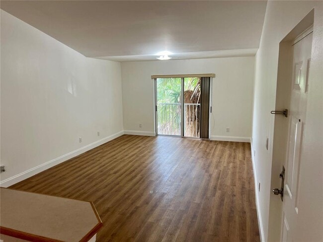 Photo - 9905 Westwood Dr