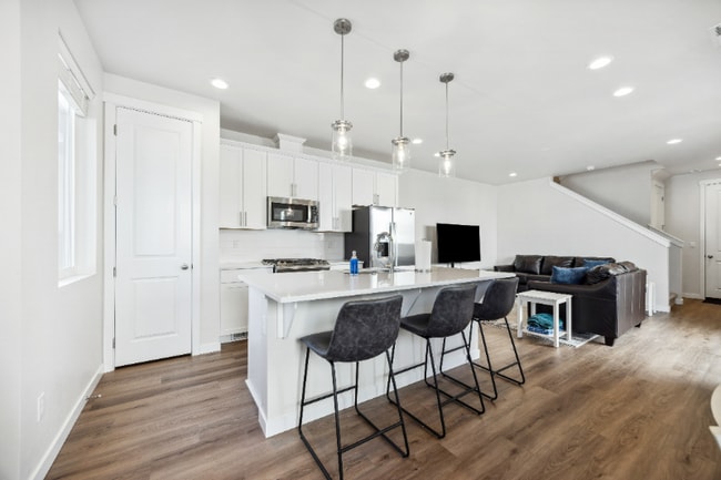 Photo - 12479 W Endsley Ln