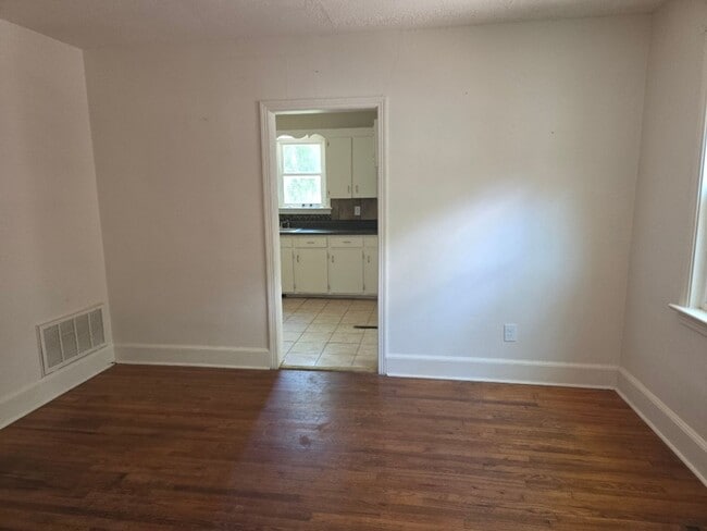 Photo - 1503 Laurel St