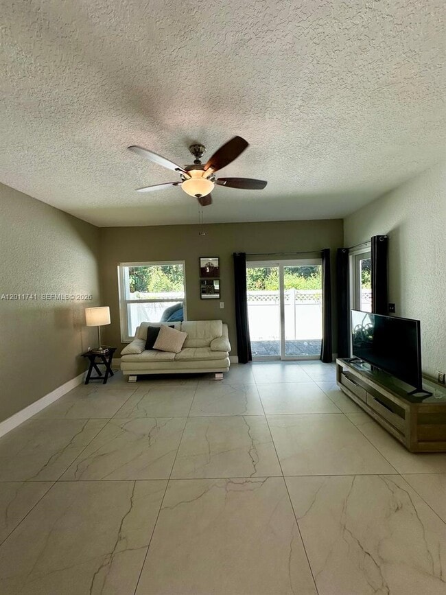 Photo - 1113 NW 97th Dr