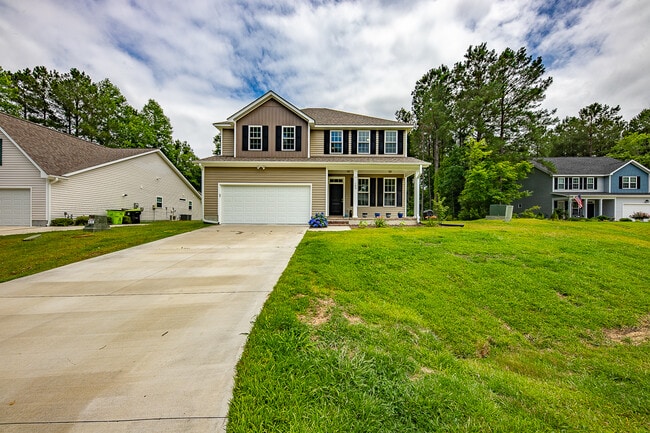 Building Photo - 105 Nice Dr