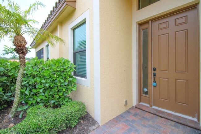 Photo - **NEW FLOORING**BONITA ISLES**2+DEN / 2 BATH VILLA - ***ANNUAL UNFURNISHED**