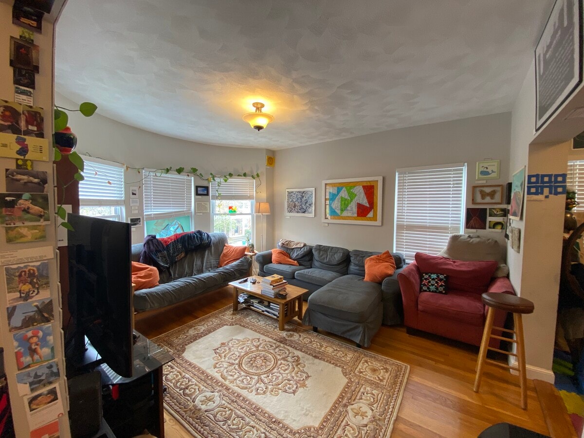 Photo - 1433 Cambridge St Unidad 2