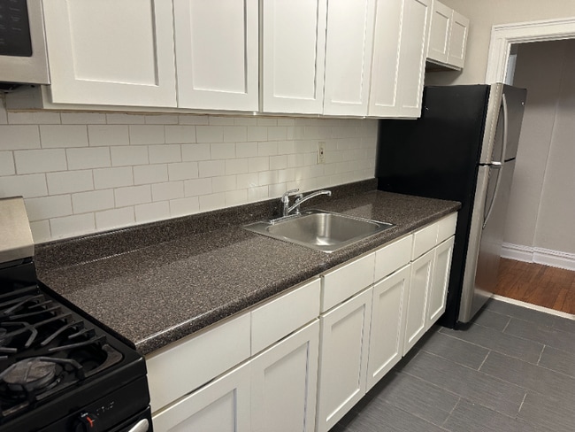 Photo - 115 Fairview Ave Unit 41