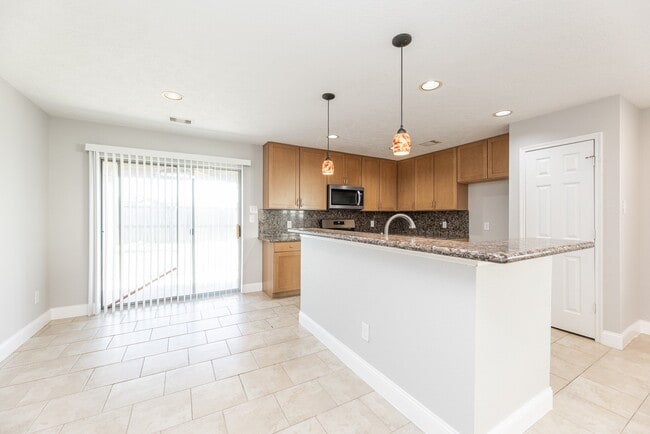 Photo - 16026 Arapaho Bend Ln