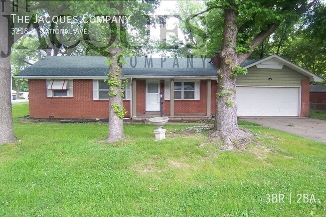 Building Photo - 3218 N National Ave