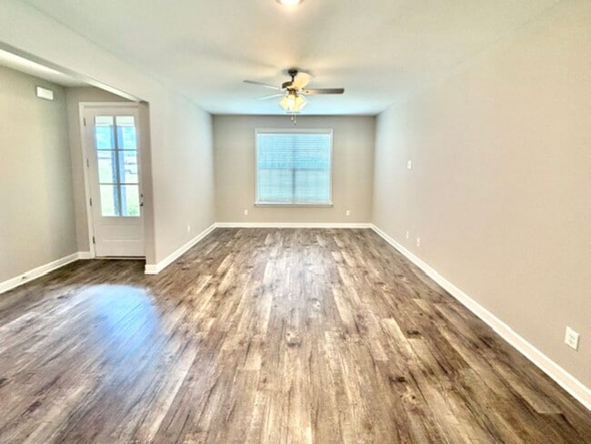 430 Azalea Dr Unit 1