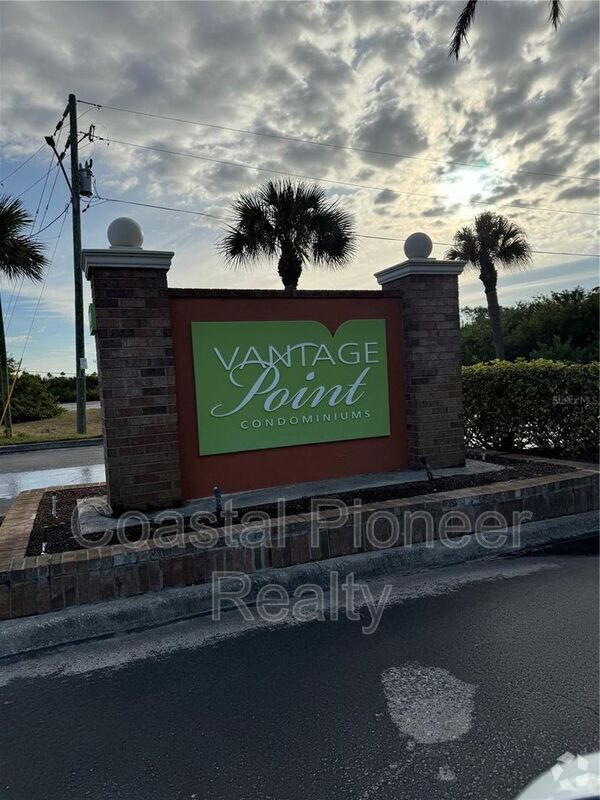 Building Photo - 10200 Gandy Blvd N Unit #723 Rental