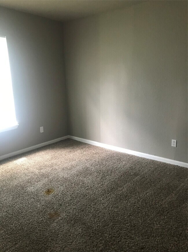 Photo - 1711 W 5th St