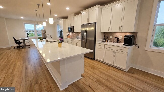 Photo - 44768 Tiverton Sq
