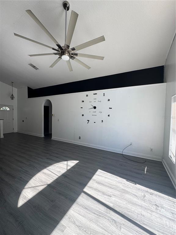 Photo - 11748 Constance Way