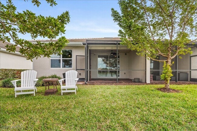 Photo - 14672 Edgewater Cir House