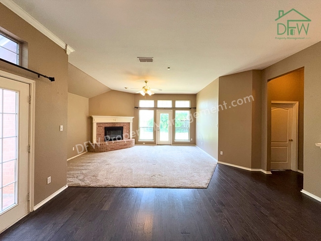 Photo - Inviting 3BR/2BA Home with Spacious Backyard for Lease in Fort Worth