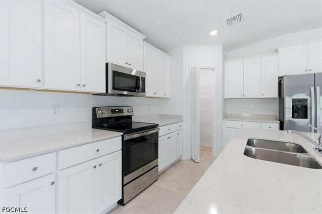 Photo - 3911 Treasure Oak Wy