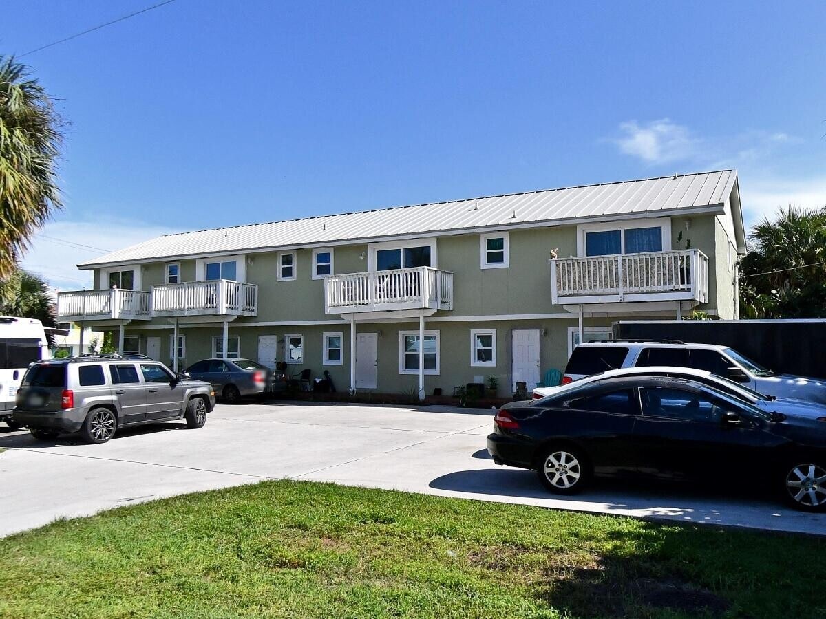 Photo - 1807 St Lucie Ct