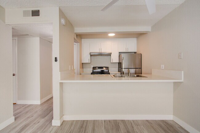1x1 Kitchen