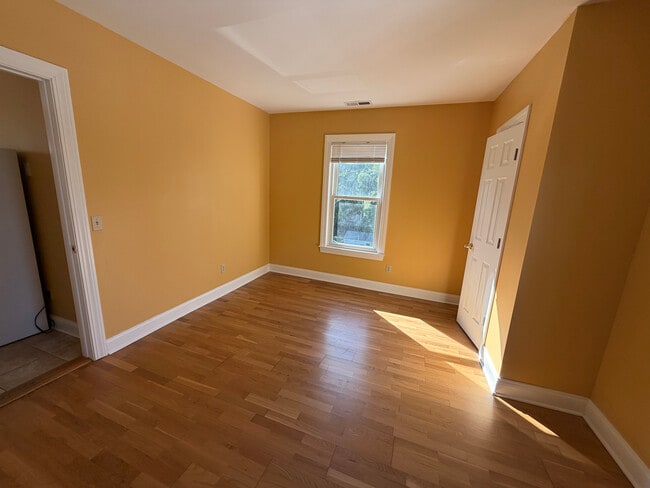 Photo - 252 Villa Ave Unit 3rd Floor