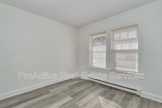 Photo - 101 Chesterfield Rd