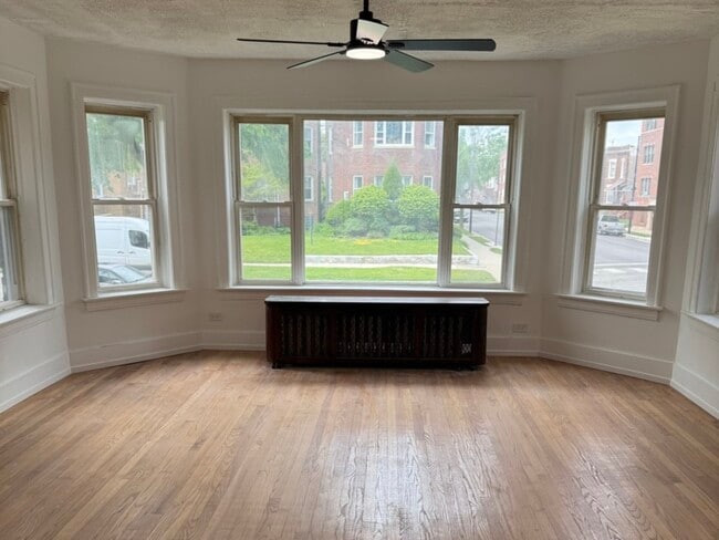 Photo - 7301 S Constance Ave