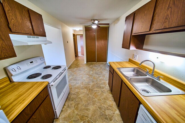Heathbriar Apartments