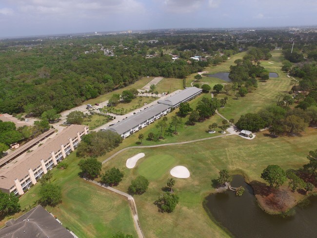 Photo - The Oaks at Rockledge Country Club Apartments