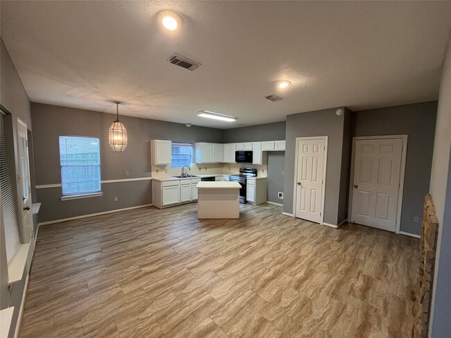 Photo - 16027 Silver Valley Dr