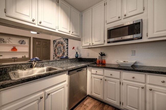 Sandpiper white Cabinets