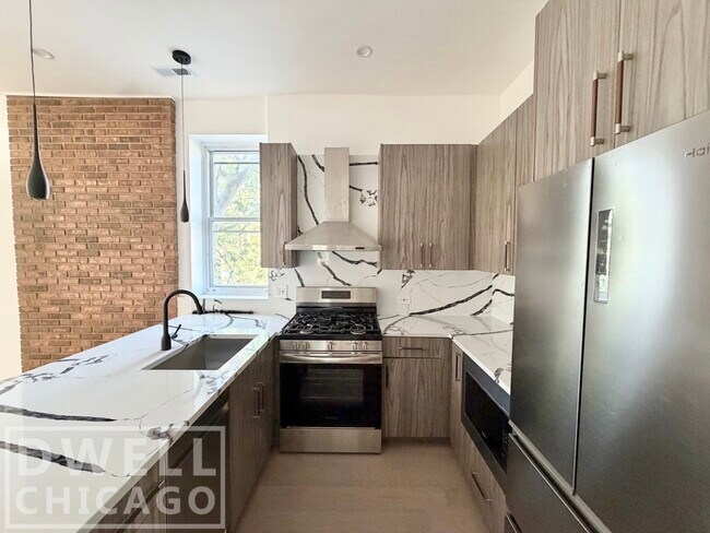 Photo - 1236 W Hubbard St Unidad 2S