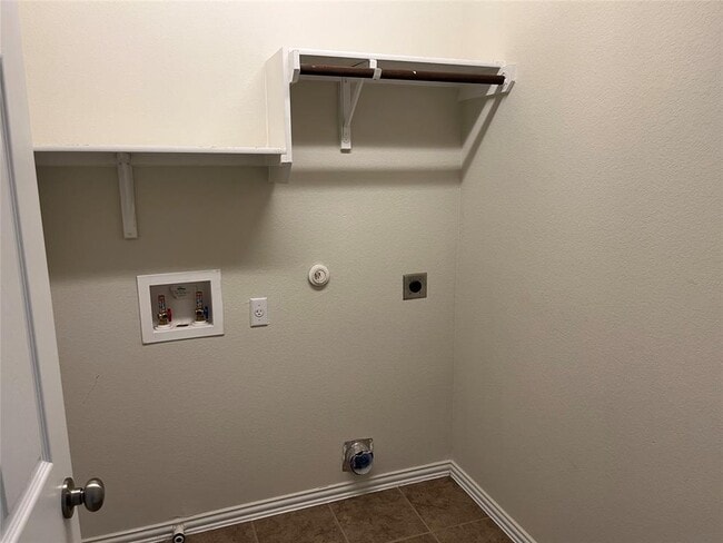 Photo - 9932 Aly May Dr