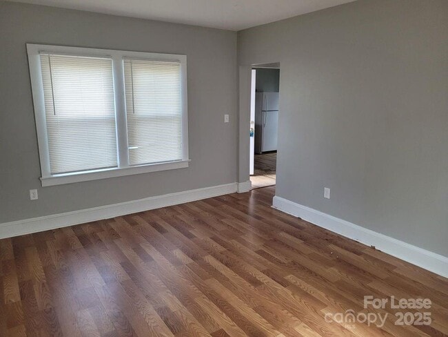 Photo - 216 Harrill St Unit A