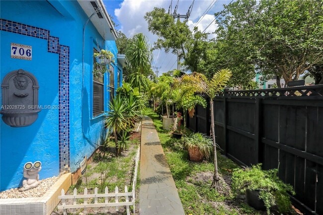 Photo - 706 S 19th Ave