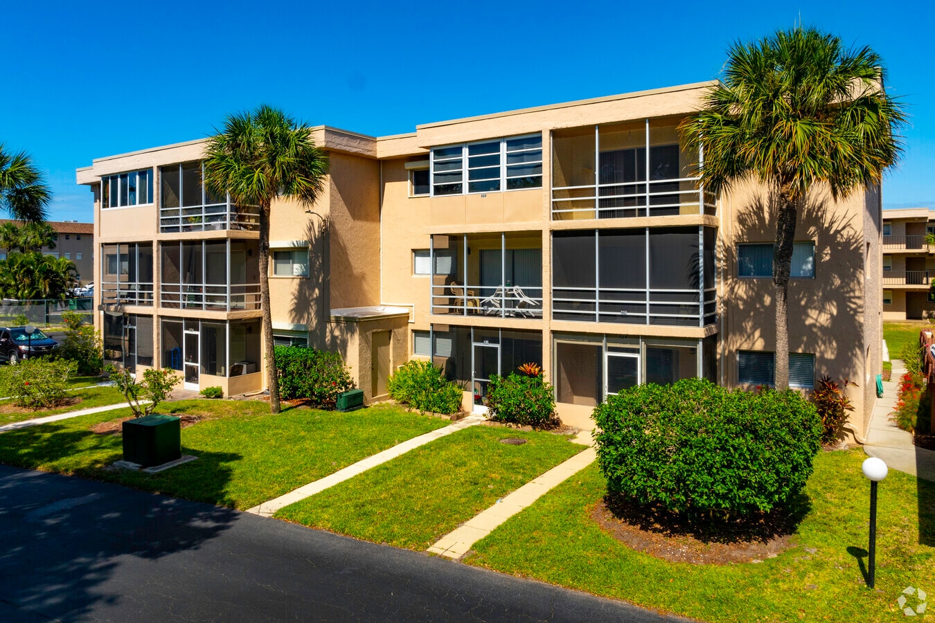 3150 N Harbor City Blvd Melbourne, FL 32935 - Riverview Condominiums