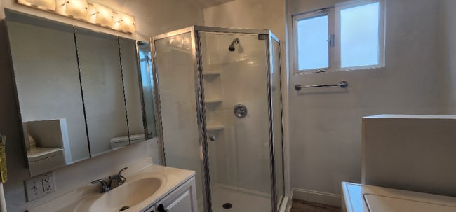 Photo - 511 Tyler St Unit A