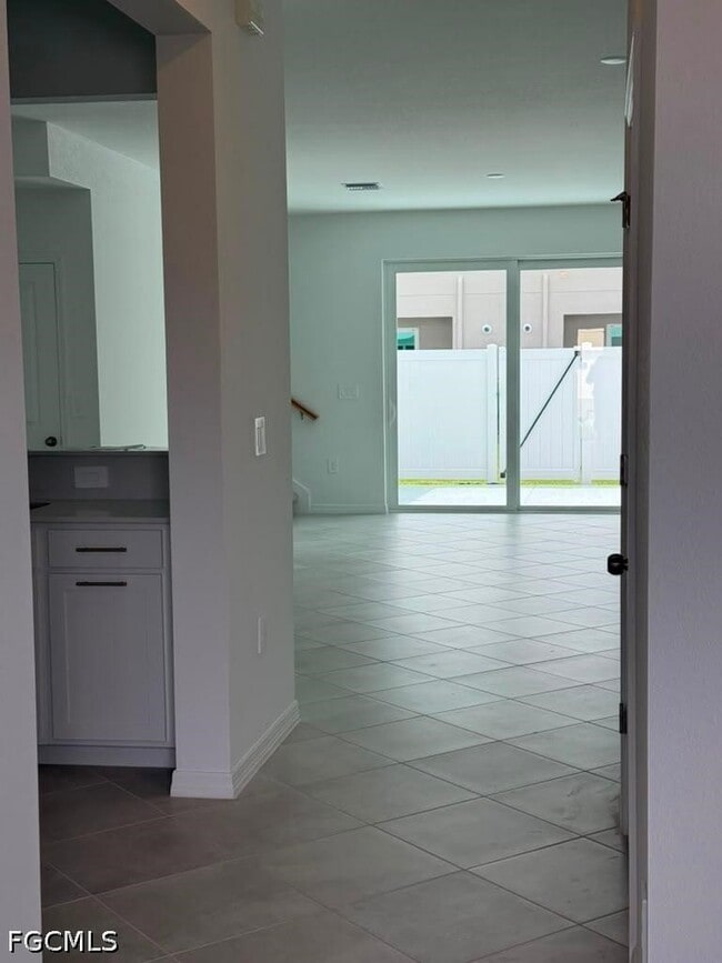Photo - 14804 Bluewater Rd