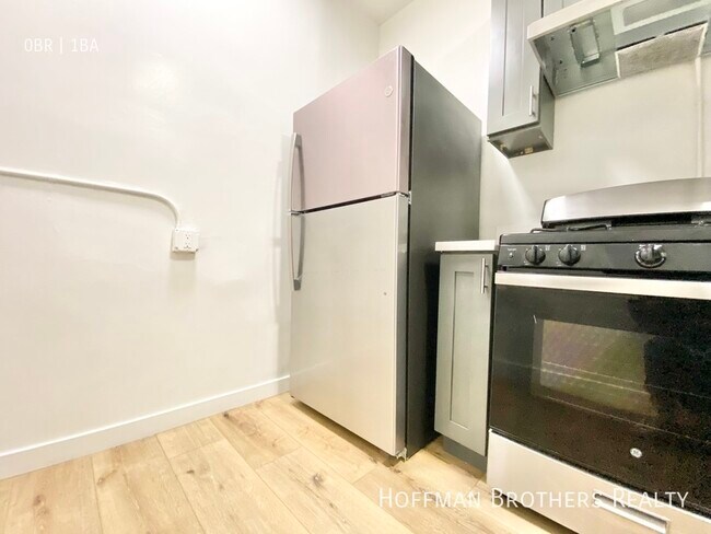 Photo - 960 S Oxford Ave Unit 202