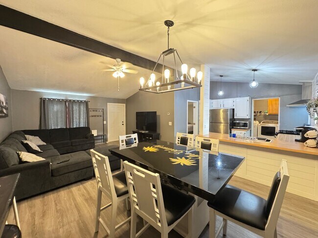 Photo - Home close to Casinos and River