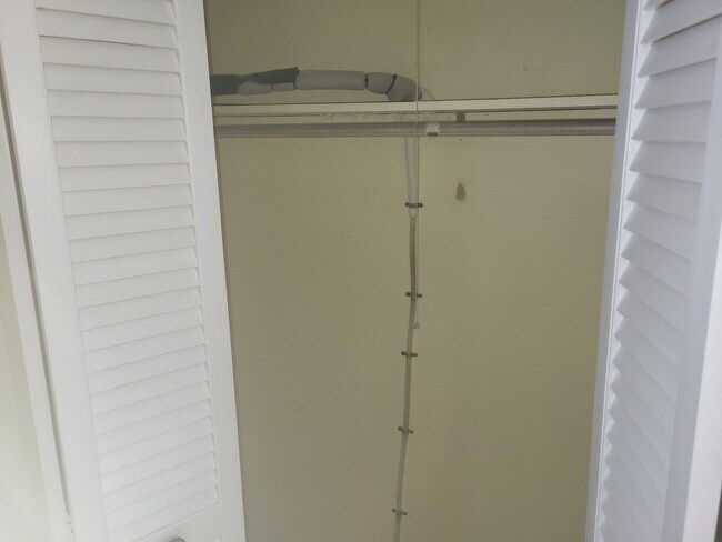 Photo - 5 Dupaw Gould Rd Unit B