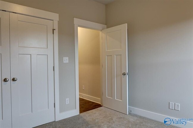 Photo - 29759 Copperpenny Drive NW