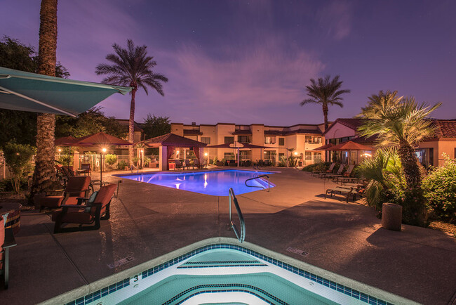 Scottsdale Highlands - Scottsdale Highlands Apartments