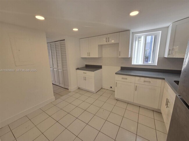 Photo - 3940 NW 76th Terrace