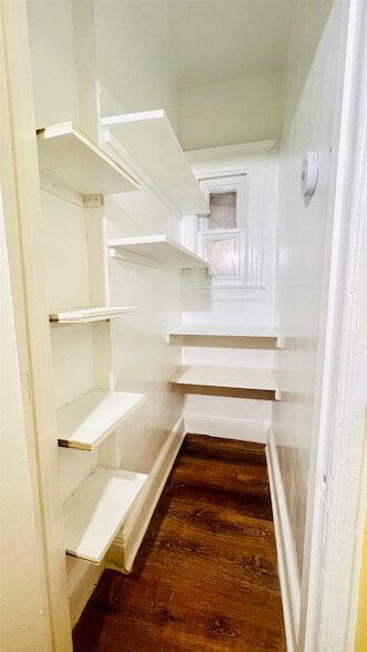 212 Wilkinson Ave Unit 1