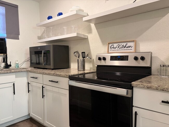 Photo - Renovated Studio