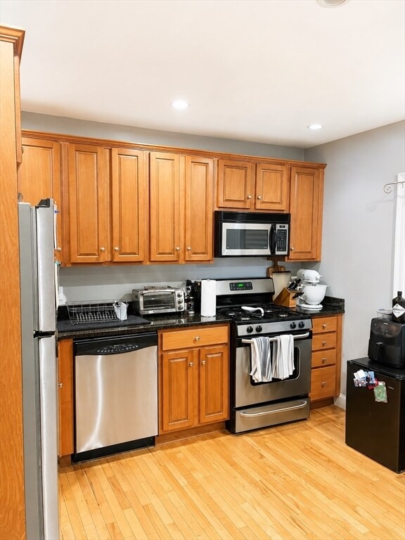 Photo - 764 E 6th St Unidad 1