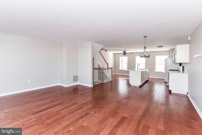 Photo - 22931 Fleet Terrace