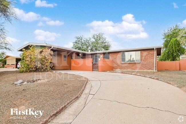 Building Photo - 8940 E Pine Valley Dr Rental