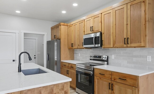 Photo - 3426 35th St W