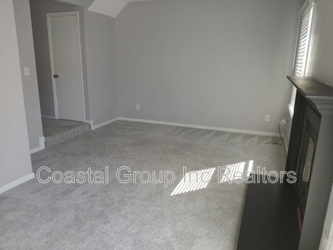Photo - 2449 Reagan Ave