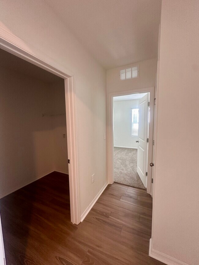 Photo - 4425 Boxelder Ave