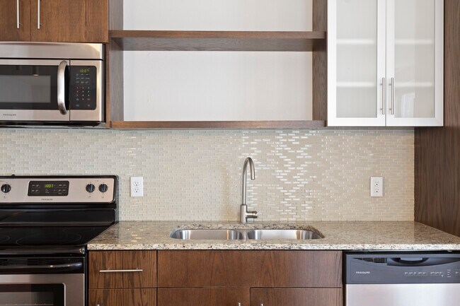 Kitchen - EastRiver Apartments